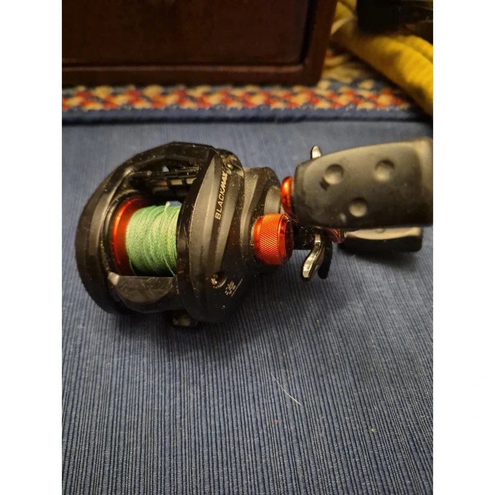 Abu Garcia Black Max 3 Right Hand Baitcast Fishing Reel - BMAX3
